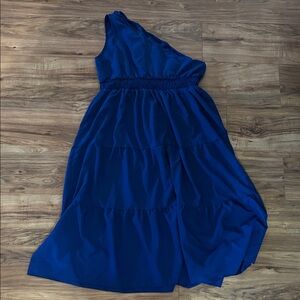 One-Shoulder Blue Dress